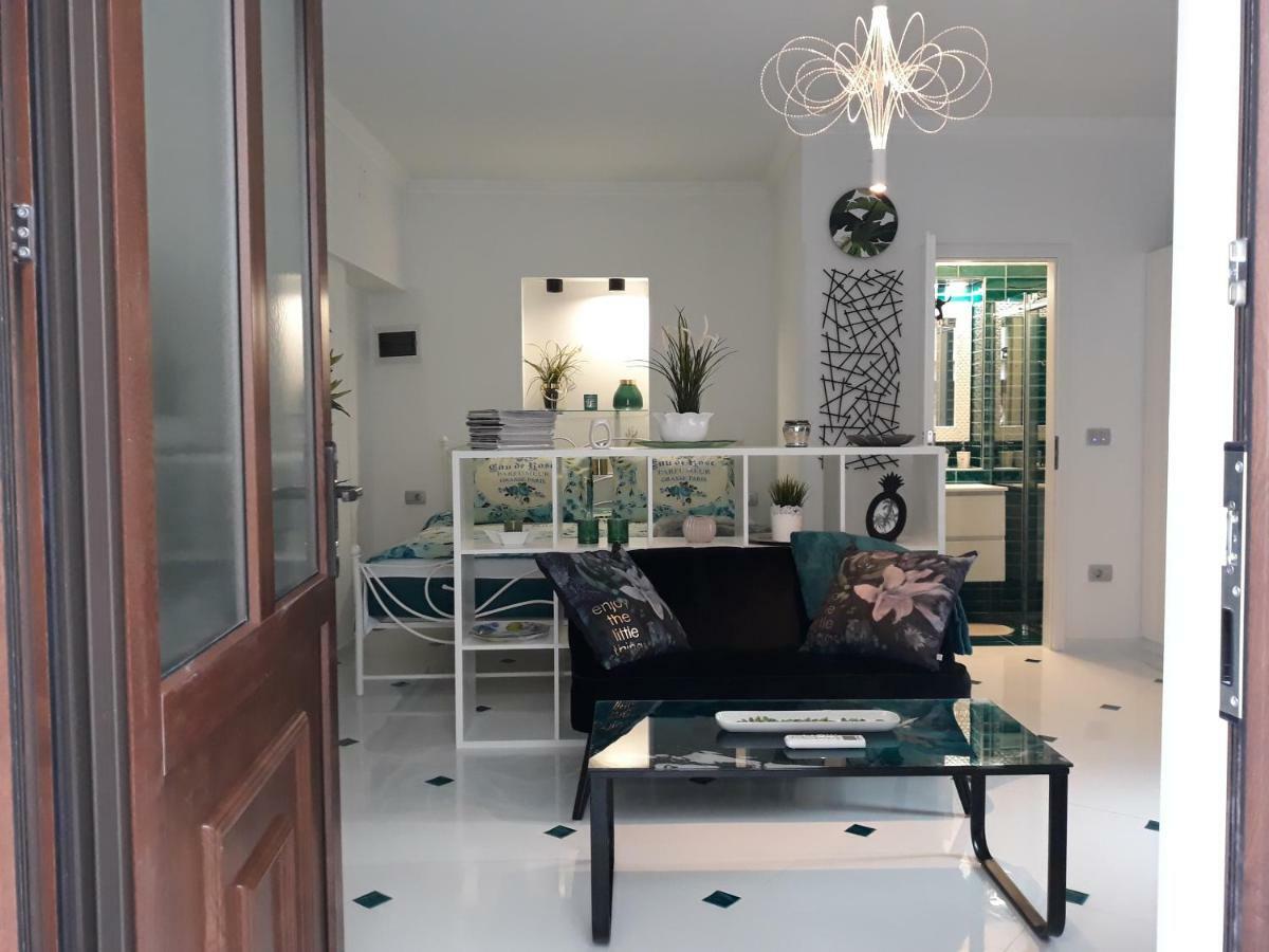 App Paris 5 Appartement Umag Buitenkant foto