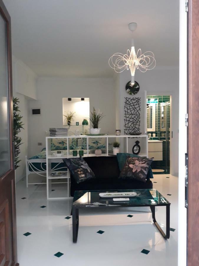 App Paris 5 Appartement Umag Buitenkant foto