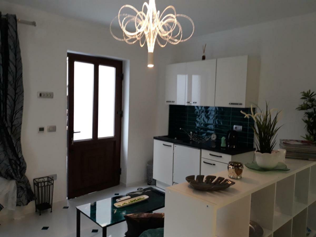 App Paris 5 Appartement Umag Buitenkant foto