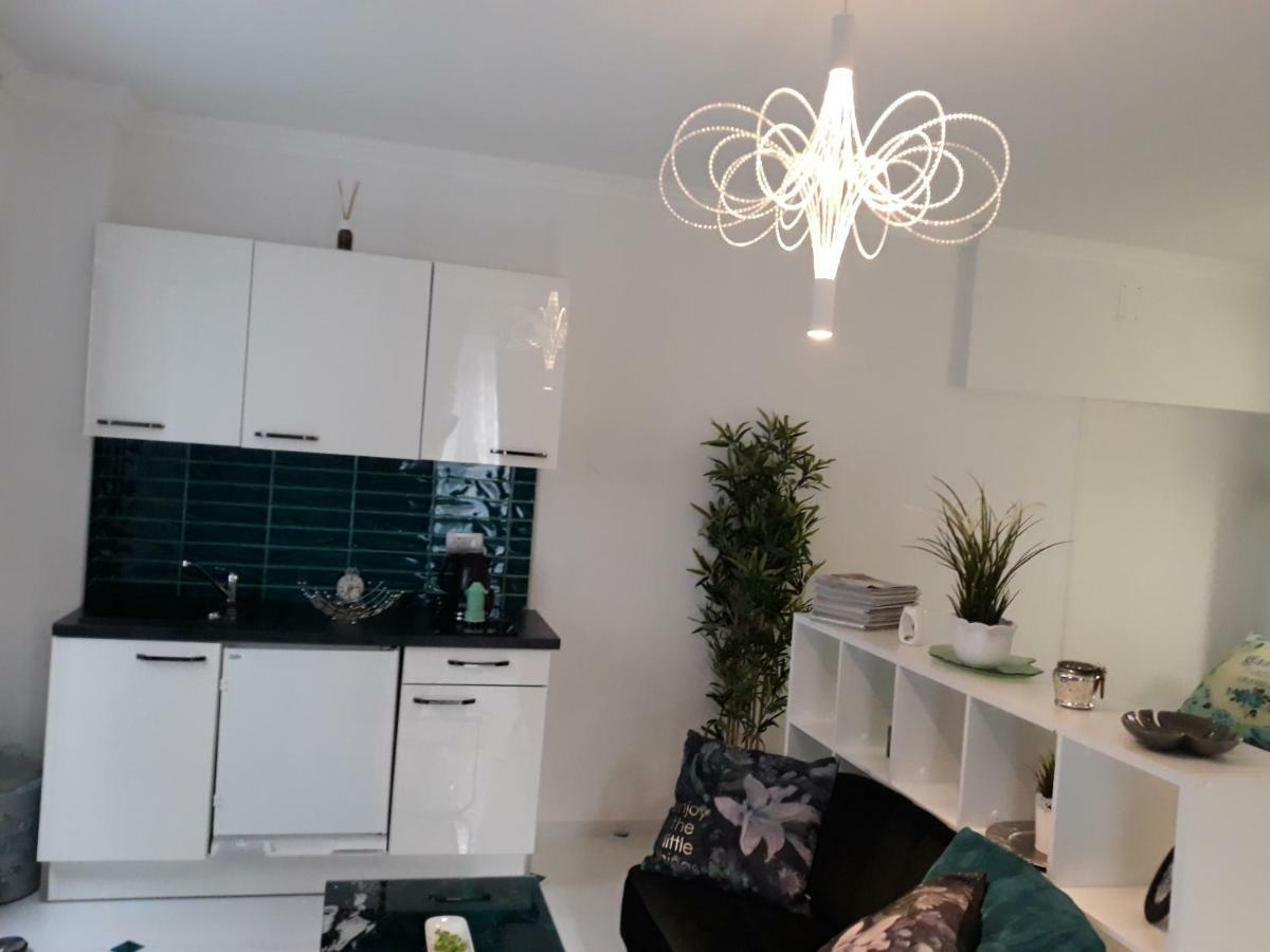 App Paris 5 Appartement Umag Buitenkant foto